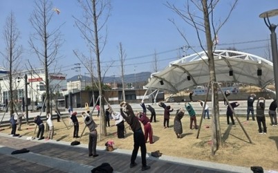 (0407)[풍양 건강증진과]남양주풍양보건소, ‘하나!둘!셋! 건강체조교실’ 상반기 운영(사진1).jpg width: 100%; height : 150px