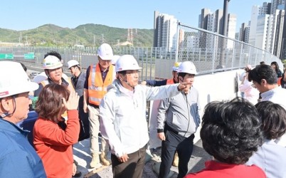 (사진1)하남시, 감일 제1육교 개통… 주민 숙원 풀고 교통망 잇다.jpg width: 100%; height : 150px
