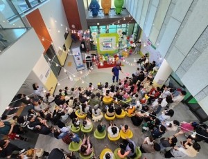 (0508)[보육정책과]“어린이날, 함께 축하해!” … 남양주시, 어린이날 기념 행사 6,000명 참여 성황(사진).jpg