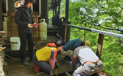 광주시 도척면 지역사회보장협의체, 엔젤시스터즈와 함께 주거 취약가구 집수리 실시 (1).jpeg width: 100%; height : 150px