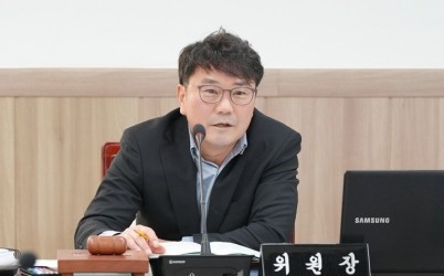 [사진자료] 2024회계연도 결산검사 대표위원인 하남시의회 최훈종 도시건설위원회 위원장(사진_하남시의회 제공) .jpg width: 100%; height : 150px