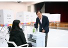 (사진)이현재 하남시장, 제21대 대선 사전투표… “소중한 한 표 꼭 행사하세요”.jpg