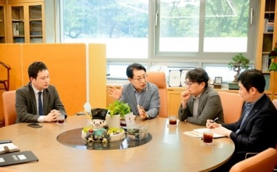 (사진1)남양주시의회, LH 관계자와 3기 신도시 현안사항 논의.jpg width: 100%; height : 150px