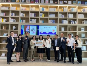(0610)[도서관운영과]“도서관에서 청렴을 찾다”… 남양주시, 공공도서관서 청렴 캠페인 진행(사진).jpg