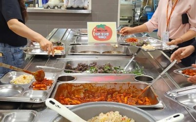 광주시, 사회적경제기업 협업으로 개발한 ‘토마토떡볶이’ 선보여 (2).jpg width: 100%; height : 150px