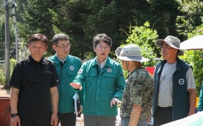 (0725)[시민안전관]남양주시 부시장, 진접읍 호우 피해 복구현장 3곳 방문(능내마을).JPG width: 100%; height : 150px