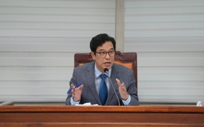 [사진자료]강성삼 하남시의원  테니스장 운영 개선 간담회 개최...시민 현장 의견 쏟아져 2.jpg width: 100%; height : 150px