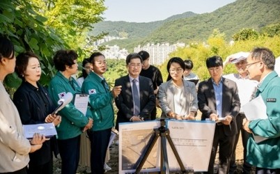 (사진1)남양주시의회 자치행정위원회, 2025년도 공유재산관리계획 심사 대비 현장방문 실시.jpg width: 100%; height : 150px