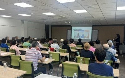 (0923)[남양주보건소 건강증진과]심장과 혈관 지키는 첫걸음…남양주시, 심뇌혈관 건강강좌 큰 호응(사진).jpg width: 100%; height : 150px