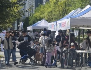 (1020)[지역경제과]남양주시 다산상인회, ‘다산책길 책마당 축제’ 성료(행사장).jpg