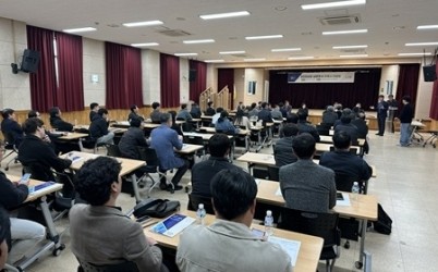 (1118)[건축과]남양주시, 지역 건축사회와 협업을 통한 건축 행정 분야 ‘국민비서 알림톡 서비스’ 적극 도입(사진1).jpeg width: 100%; height : 150px