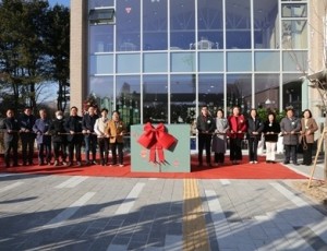 (사진1)남양주시의회, 펀그라운드 수동 &amp; 마을회관 개관식 행사 참석.jpg