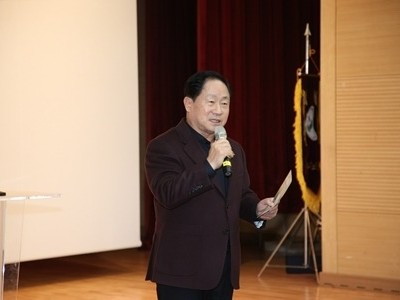 (1216)[노인복지과]‘제4회 남양주시 장기요양인의 날’ 열려(1.축사하는 주광덕 시장).jpg