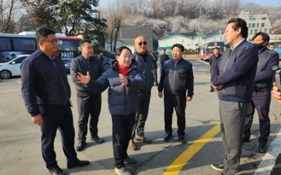 (1216)[대중교통과]주광덕 남양주시장, 버스 운전 노동자 격려 및 현장 목소리 직접 청취(사진1).jpg width: 100%; height : 150px