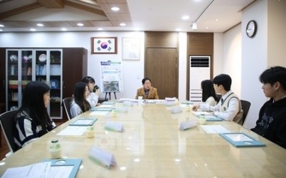 (1224)[시민시장담당관]남양주시, ‘2025년 1일 명예시장’ 제28기 운영(사진).jpg width: 100%; height : 150px