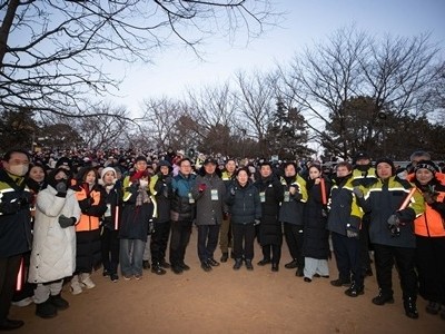 (0101)(다산2동)남양주시 다산2동, 2026년 새해 맞아 ‘제12회 황금산 해맞이 축제’ 성황리 개최(사진2).jpg