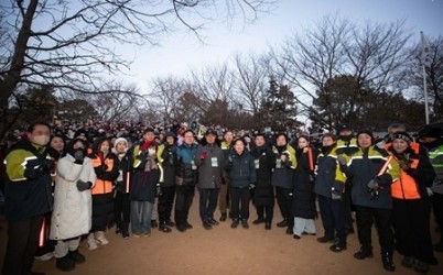 (0101)(다산2동)남양주시 다산2동, 2026년 새해 맞아 ‘제12회 황금산 해맞이 축제’ 성황리 개최(사진2).jpg width: 100%; height : 150px