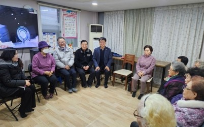 광주시 오포1동, 새해 맞아 경로당 순회.jpg width: 100%; height : 150px
