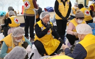 (0211)[복지정책과]남양주시, 적십자봉사회 남양주시협의회와 설 명절 맞이 취약계층 나눔행사 개최(사진2).jpg width: 100%; height : 150px