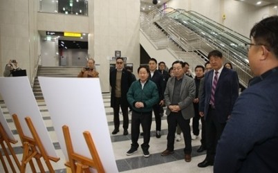 (0313)[교통정책과]남양주시, 다산역 5번 출구·연결통로 개방 전 현장점검 실시…13일 개방(사진2) (1).jpg width: 100%; height : 150px