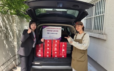광주시노인복지관, 닮 복지재단 ‘사랑의 찐빵’ 통해 찐빵 1천 개 후원받아 어르신들에게 전달.jpg width: 100%; height : 150px