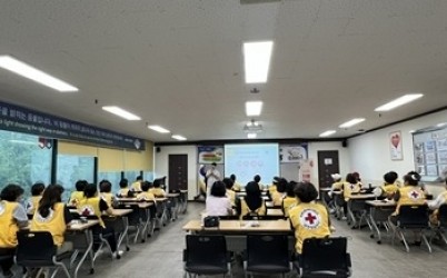 (0709)[남양주보건소 건강증진과]남양주보건소 치매안심센터, 대한적십자사 동북봉사관 대상 ‘치매파트너 플러스’ 교육 실시(사진).jpg width: 100%; height : 150px