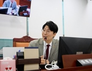260722_김한슬_의원__“평화경제특구__기업_없는_‘허울뿐인_특구’_돼선_안_돼”_1.jpg