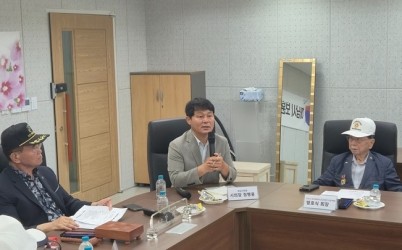 [사진자료] 정병용 하남시의회 의장, 하남시 보훈단체협의회와 간담회…보훈 예우·운영 개선 논의.jpg