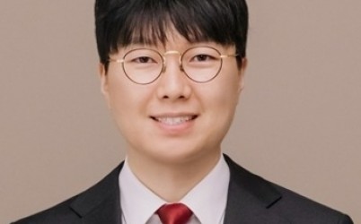증명사진.jpg width: 100%; height : 150px