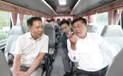 광주시, ‘직통버스 이동시장실’ 운영… 현장 중심 소통 행정 강화 (1).jpg width: 100%; height : 150px