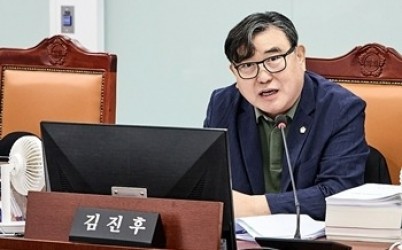 260910_김진후_의원__“대광위_이관_차질로_광역버스_재정지원금_505억_원_구멍...그_피해는_누가_책임지나”.jpg width: 100%; height : 150px