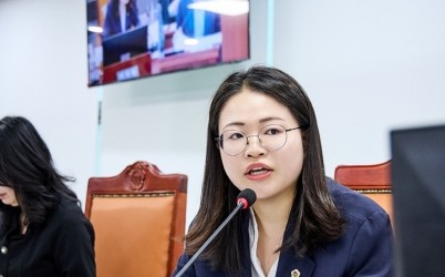 260914_이자형_의원__“재정_어렵다고_도민_목소리까지_줄여선_안_돼”(1).jpg width: 100%; height : 150px