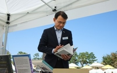 (1011)[다산평생학습과]남양주시, 동네책방과 함께한 ‘다산의 서재, 여유당북페어’ 성료(사진1).jpg